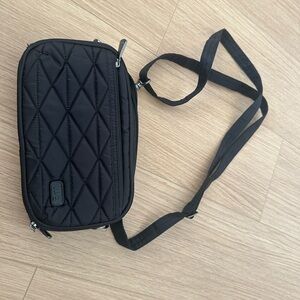 Quilted Black Crossbody Bag